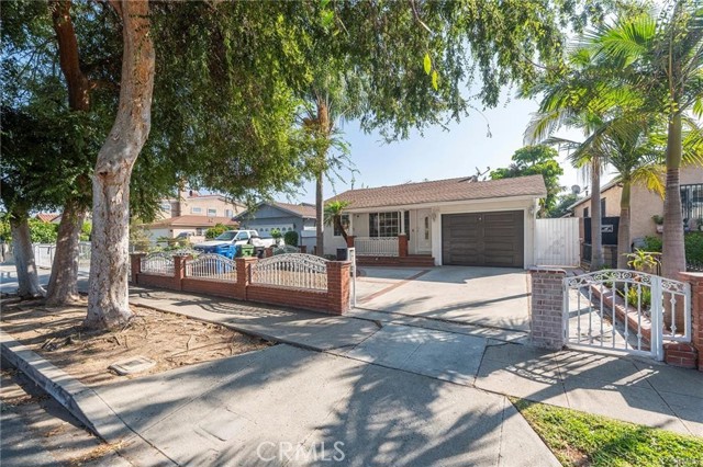 1136 Cary AVE