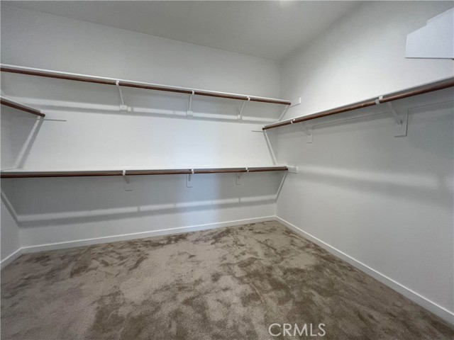 Detail Gallery Image 10 of 17 For 4917 S Avocado Trl, Ontario,  CA 91762 - 5 Beds | 4 Baths