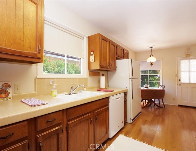 Kitchen with Breakfast Nook