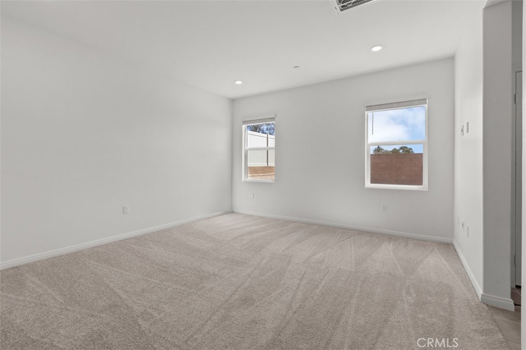 MLS #IV25253414 image #5