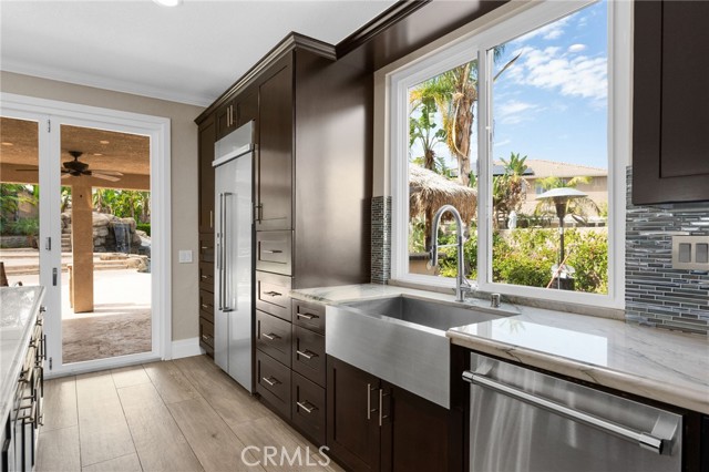 Detail Gallery Image 17 of 68 For 928 Trovita, Corona,  CA 92881 - 4 Beds | 3 Baths