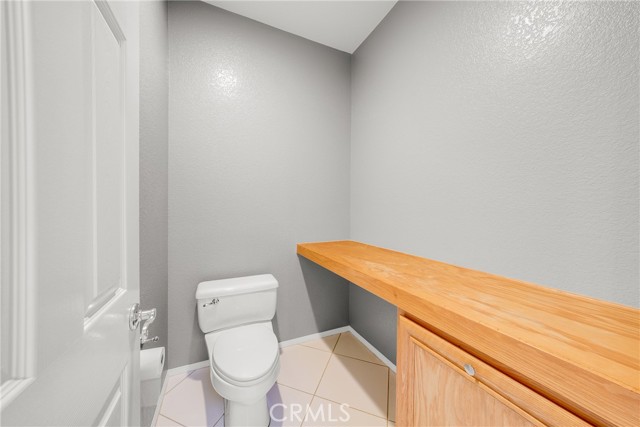 32879 Valentino Way, Temecula CA: https://media.crmls.org/medias/9802e11d-558d-4453-b05b-96f46140693f.jpg