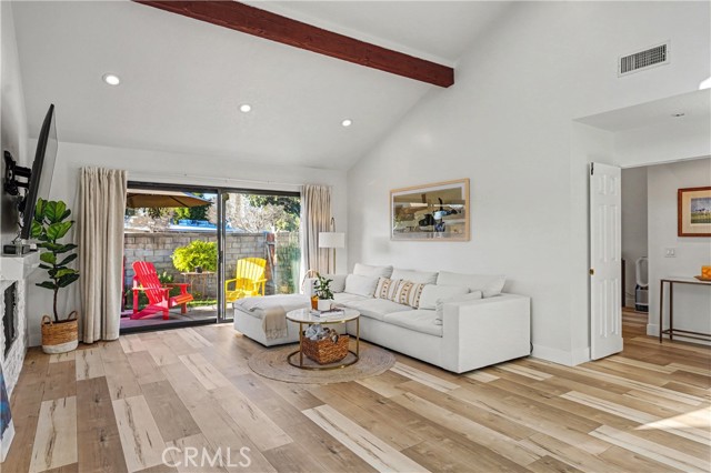 Detail Gallery Image 10 of 46 For 1335 Aphrodite, West Covina,  CA 91790 - 2 Beds | 2 Baths