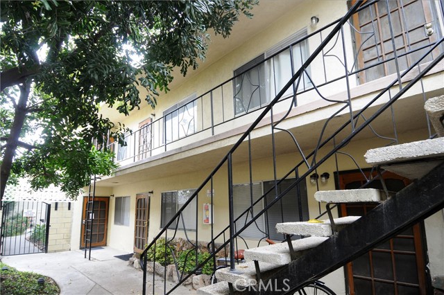 767 Freeman Avenue, Long Beach CA: https://media.crmls.org/medias/98047a5c-e567-48f2-8b44-a70d679b3655.jpg