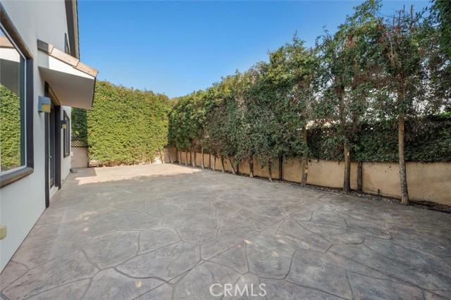 2016 Robinson Street, Redondo Beach CA: https://media.crmls.org/medias/98050029-e08c-4754-b97b-b4a11f9885e1.jpg