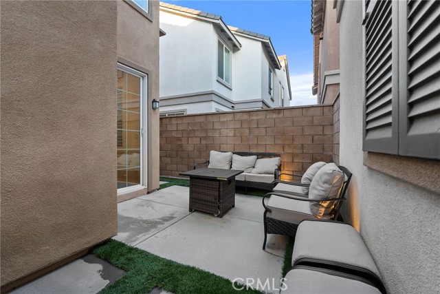 Detail Gallery Image 28 of 35 For 15185 Ridge, Fontana,  CA 92336 - 4 Beds | 3/1 Baths