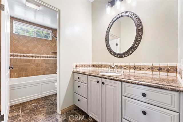 918 Reposado Drive, La Habra Heights CA: https://media.crmls.org/medias/9805cb0d-9f40-4c04-b224-92f2a531909e.jpg