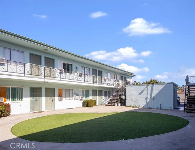 Image 5 of 60 For 1232 San Gabriel