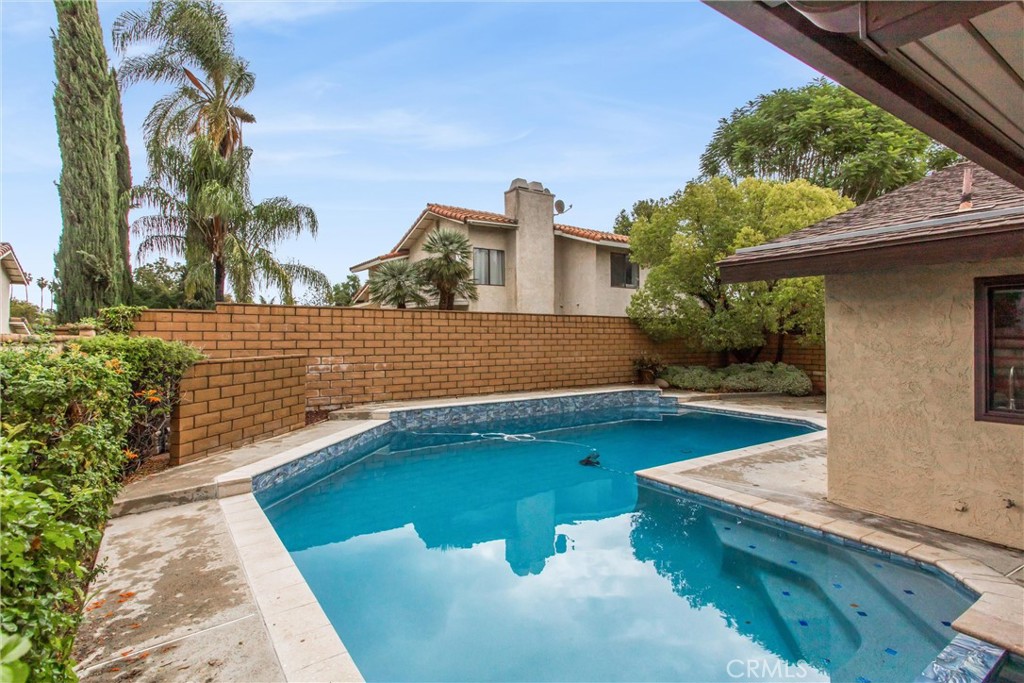 MLS #IG25244197 image #17