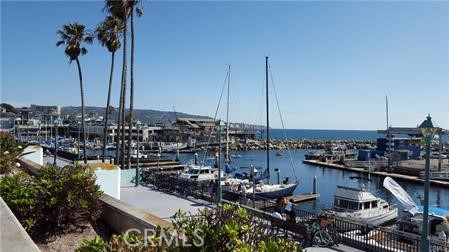 Detail Gallery Image 14 of 16 For 130 the Village #103,  Redondo Beach,  CA 90277 - 2 Beds | 2 Baths