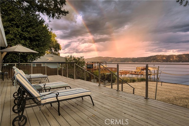 Detail Gallery Image 4 of 63 For 11145 E Highway 20, Clearlake Oaks,  CA 95423 - 4 Beds | 2/1 Baths