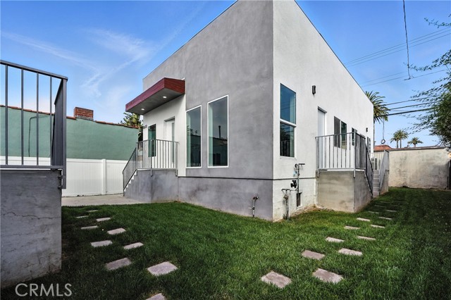 Detail Gallery Image 35 of 69 For 3031 Vineyard Ave, Los Angeles,  CA 90016 - – Beds | – Baths