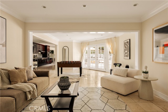 20286 Allentown Drive, Woodland Hills CA: https://media.crmls.org/medias/9807daa5-5b68-44ce-a52f-a0c5d49db7cb.jpg
