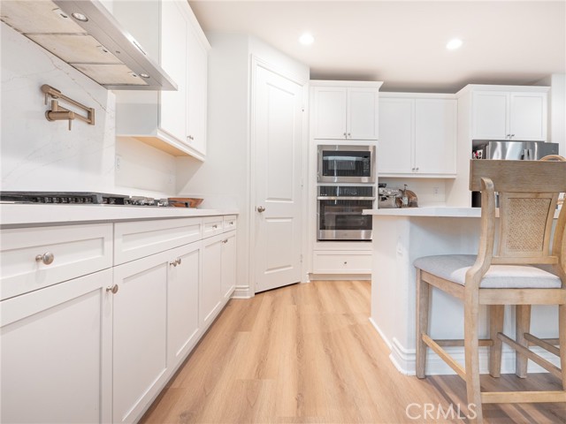 Detail Gallery Image 11 of 46 For 32085 Deardoff St, Menifee,  CA 92584 - 5 Beds | 3 Baths