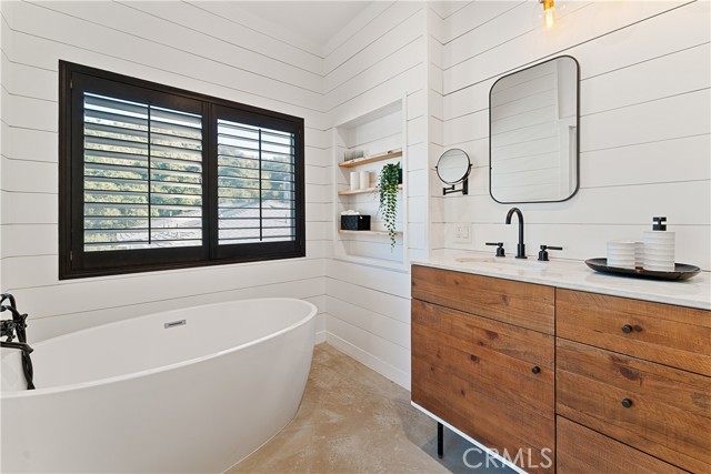 Detail Gallery Image 34 of 56 For 7422 Valaho Ln, Tujunga,  CA 91042 - 3 Beds | 2/2 Baths