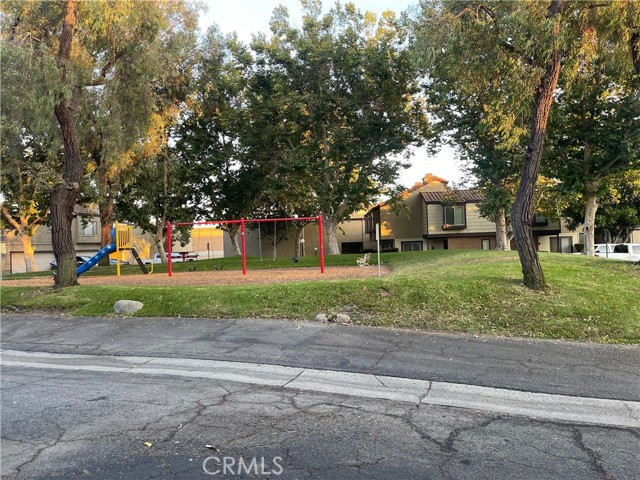 9386 Mesa Verde Drive, Montclair CA: https://media.crmls.org/medias/98087aeb-97c0-474b-b1a2-102b96992397.jpg