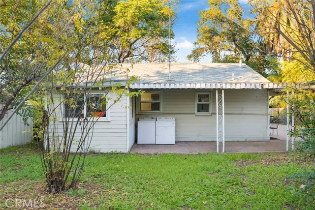 Detail Gallery Image 30 of 62 For 17806 Erwin St, Encino,  CA 91316 - 3 Beds | 2 Baths