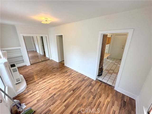 901 N El Centro Avenue, Hollywood CA: https://media.crmls.org/medias/980912d4-3efe-4d5c-9a97-39cf91002646.jpg