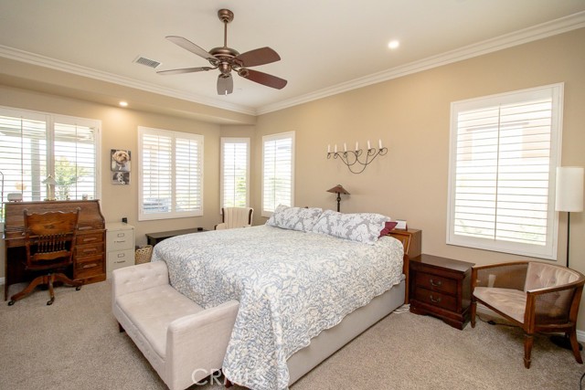 464 Whitney Peak, Beaumont CA: https://media.crmls.org/medias/980aed4c-5113-4ec5-8ef4-f4714cf24c8b.jpg