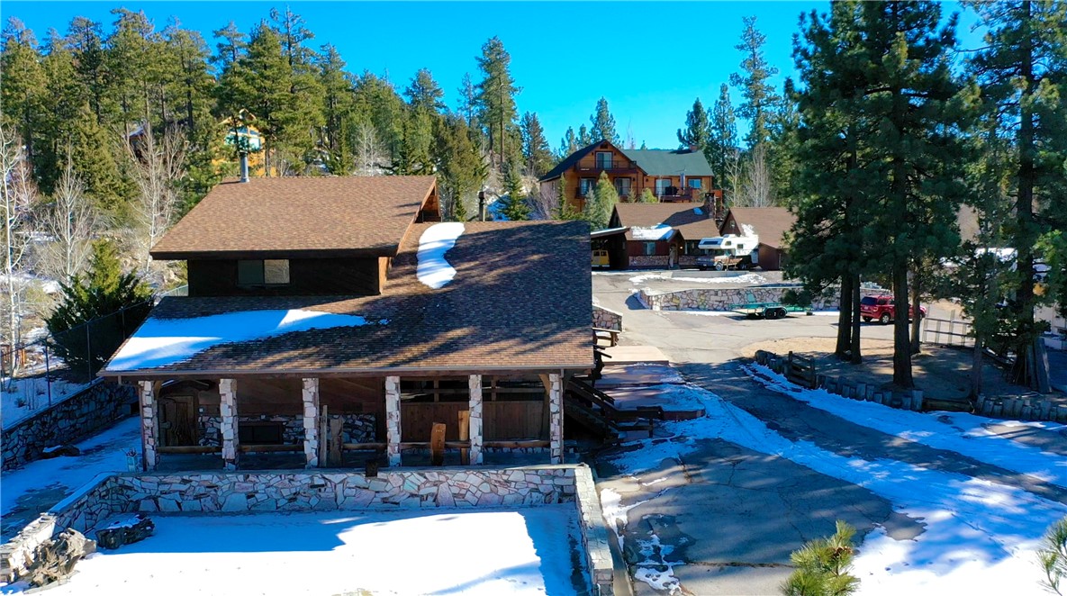 42193 Big Bear Boulevard, Big Bear Lake, California 92315, ,Commercial Sale,For Sale,42193 Big Bear Boulevard,CRSR25009870