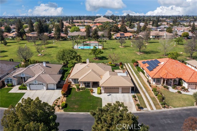 Detail Gallery Image 5 of 70 For 4401 Palisades, Bakersfield,  CA 93308 - 4 Beds | 3 Baths