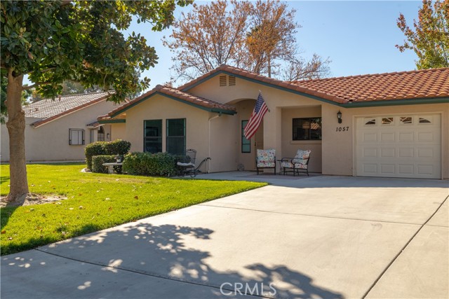 Detail Gallery Image 3 of 35 For 1057 Clubhouse Dr, Hemet,  CA 92545 - 2 Beds | 2 Baths