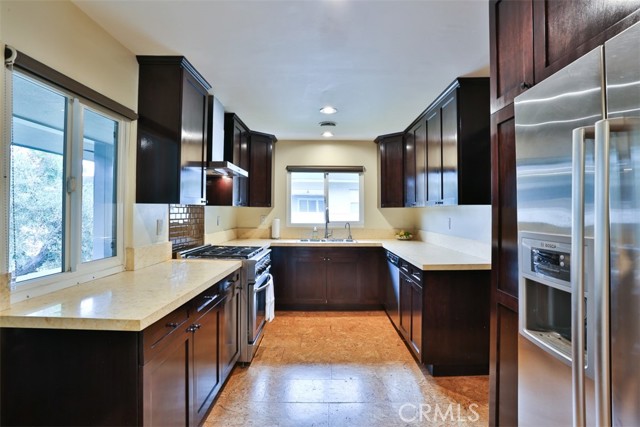 972 S Orange Grove Boulevard B, Pasadena, CA, 91105 972 S Orange Grove Boulevard B, Pasadena, CA, 91105