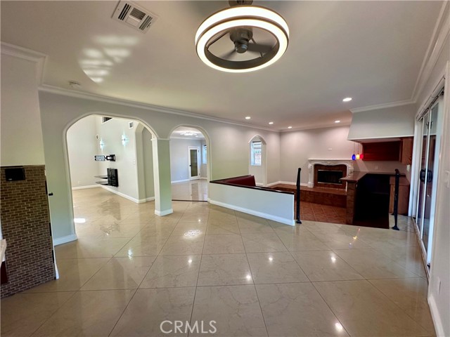 Detail Gallery Image 23 of 56 For 10760 Des Moines Ave, Porter Ranch,  CA 91326 - 3 Beds | 2/1 Baths