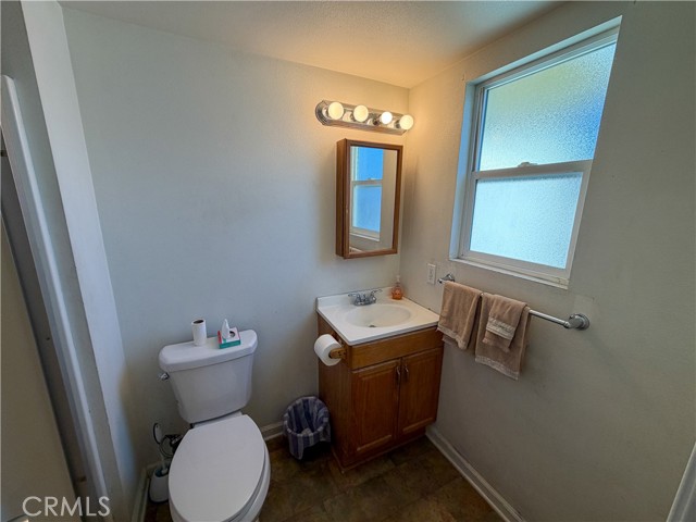 Detail Gallery Image 45 of 49 For 200 E Charlotte, Anaheim,  CA 92805 - 4 Beds | 3 Baths