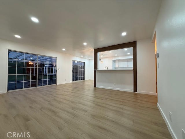 Detail Gallery Image 8 of 62 For 21108 Wilder Ave, Lakewood,  CA 90715 - 4 Beds | 2 Baths