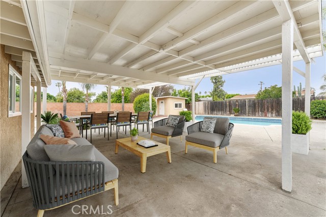 Detail Gallery Image 20 of 25 For 17556 Pinedale Ave, Fontana,  CA 92335 - 3 Beds | 1/1 Baths