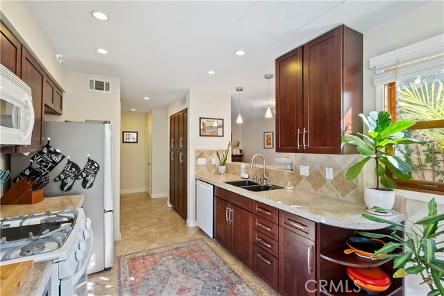 Detail Gallery Image 7 of 34 For 1106 Oceanaire Dr #30,  San Luis Obispo,  CA 93405 - 2 Beds | 2/1 Baths