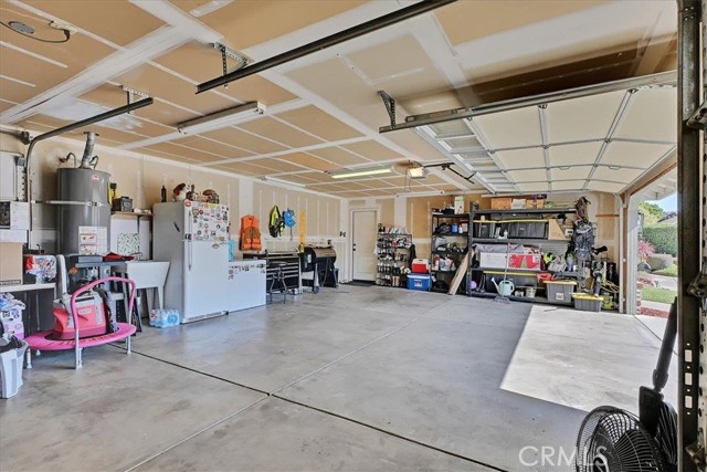 2440 Northfield Court, Yuba City CA: https://media.crmls.org/medias/9810b43e-beee-4f2e-be93-0ad67a69992f.jpg