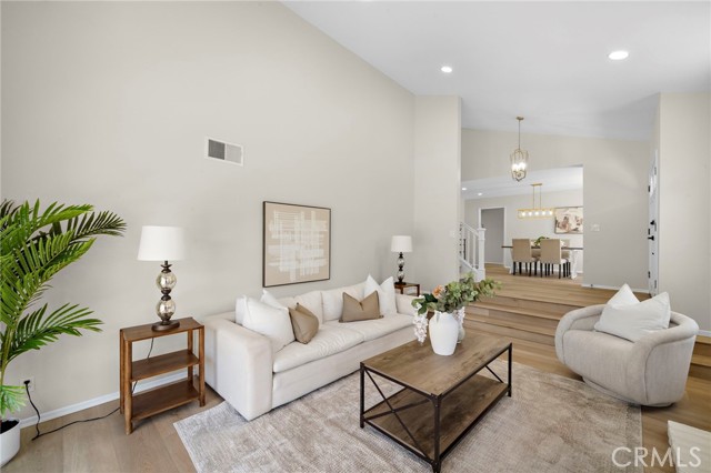16 Bluejay, Irvine CA: https://media.crmls.org/medias/98112709-31a3-464d-9ba6-d2b948869540.jpg