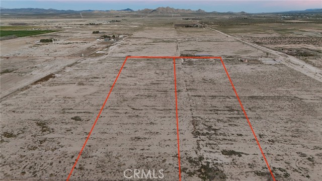 Detail Gallery Image 2 of 16 For 793 Locust Ave, Lucerne Valley,  CA 92356 - – Beds | – Baths