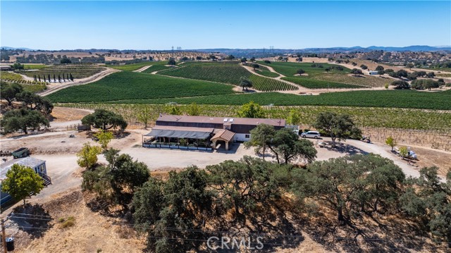 4825 Mill Road, Paso Robles CA: https://media.crmls.org/medias/9813242e-4534-4193-a45b-2782b589cf16.jpg