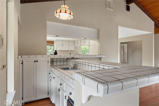 55 Roseanna Court, Chico CA: https://media.crmls.org/medias/98135d8a-60ab-4244-8813-e99e0a6551ae.jpg