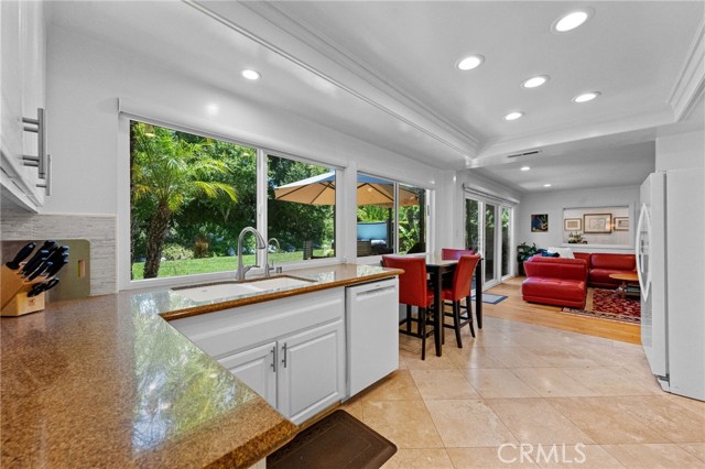 Detail Gallery Image 24 of 57 For 25912 via Viento #1,  Mission Viejo,  CA 92691 - 4 Beds | 3/1 Baths