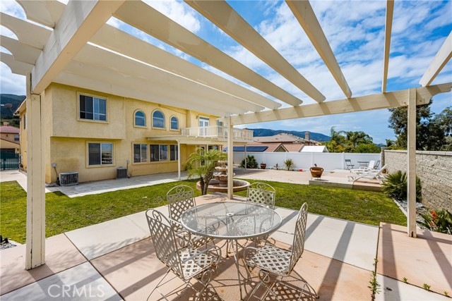 Detail Gallery Image 15 of 32 For 833 W Orange Heights, Corona,  CA 92882 - 5 Beds | 3/1 Baths