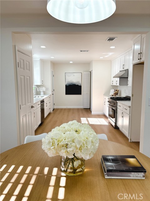 Detail Gallery Image 20 of 29 For 6515 Cimarron, Los Angeles,  CA 90047 - 3 Beds | 2 Baths