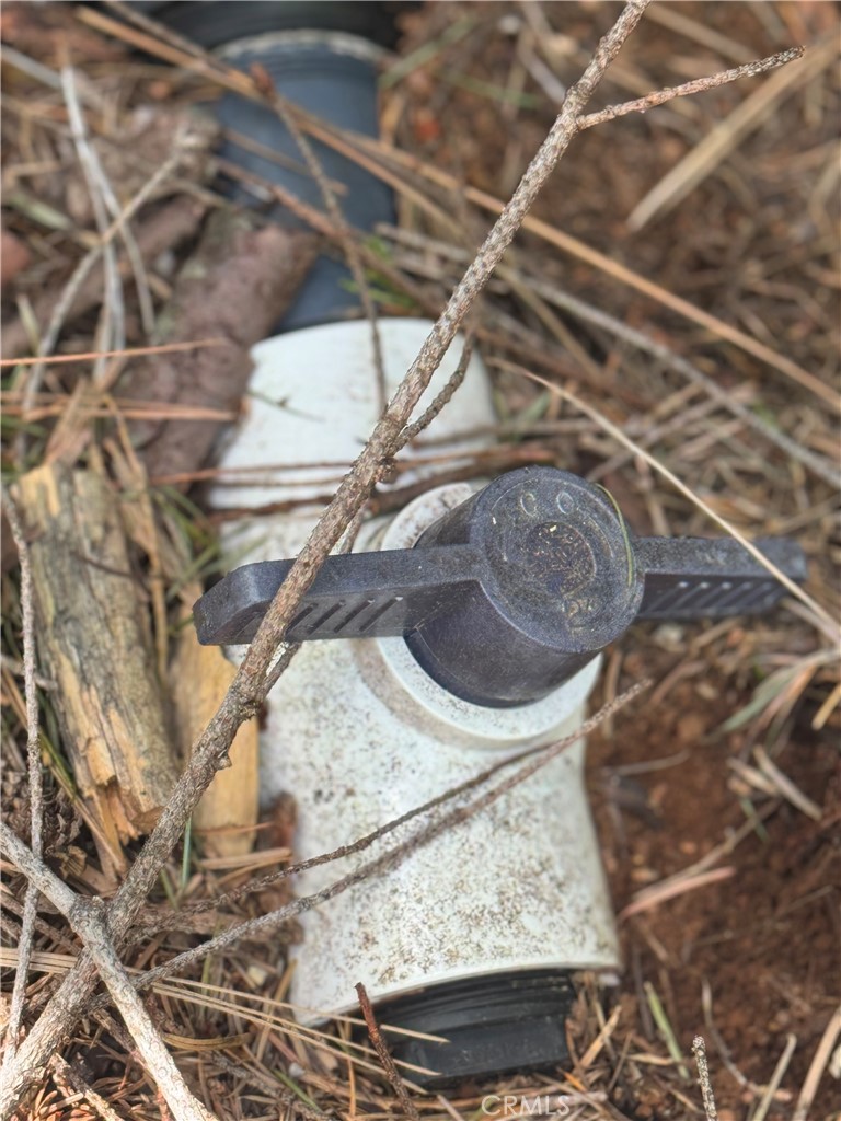 https://media.crmls.org/medias/98159a78-971f-4823-86e0-698b52a33068.jpg?preset=X-Large