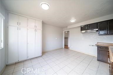 https://media.crmls.org/medias/9815b8e4-0049-4097-9a09-74b4996e27ad.jpg?preset=X-Large