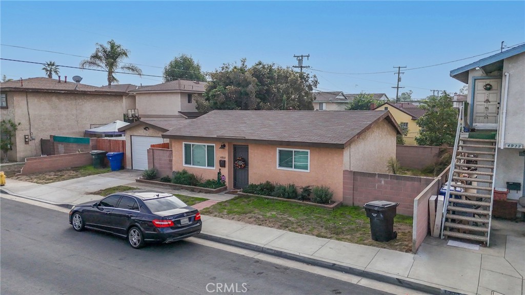 MLS #OC25244642 image #10