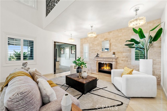 Detail Gallery Image 12 of 66 For 4090 Naples Ct, Yorba Linda,  CA 92886 - 6 Beds | 6/1 Baths