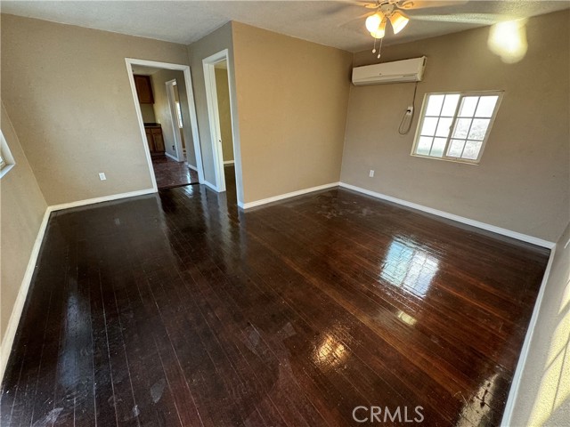 Detail Gallery Image 7 of 37 For 690 N Perris Bld a,  Perris,  CA 92571 - 2 Beds | 1 Baths