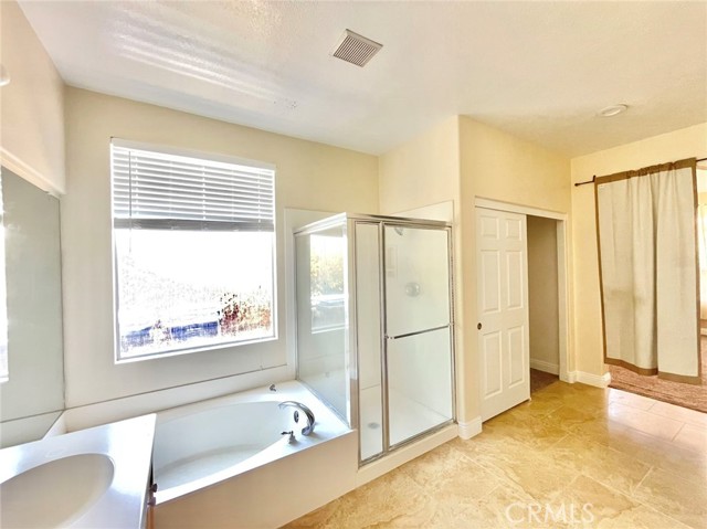 Detail Gallery Image 11 of 22 For 1380 Heatheridge Ln, Chino Hills,  CA 91709 - 4 Beds | 2/1 Baths