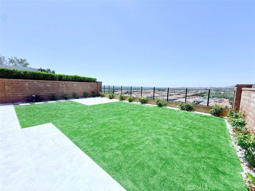 MLS #OC26136835 image #13