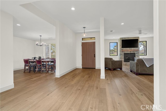 Detail Gallery Image 10 of 39 For 29700 Pinedale, Tehachapi,  CA 93561 - 4 Beds | 2/1 Baths