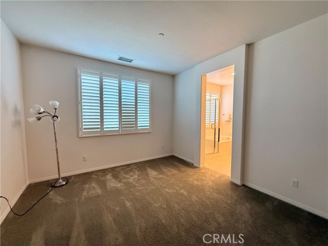 Detail Gallery Image 14 of 27 For 29157 Edgewood Dr, Lake Elsinore,  CA 92530 - 3 Beds | 2 Baths