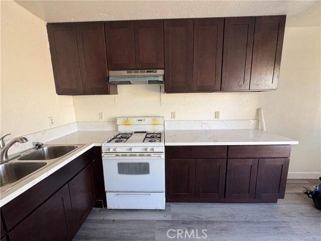 Detail Gallery Image 9 of 10 For 3751 Harvill #8,  Riverside,  CA 92503 - 1 Beds | 1 Baths